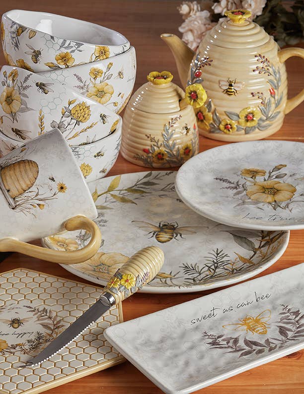 Bee Sweet 3-D Beehive Teapot